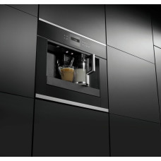 Встраиваемая кофемашина Kuppersbusch CKV 6550.0 S черное стекло